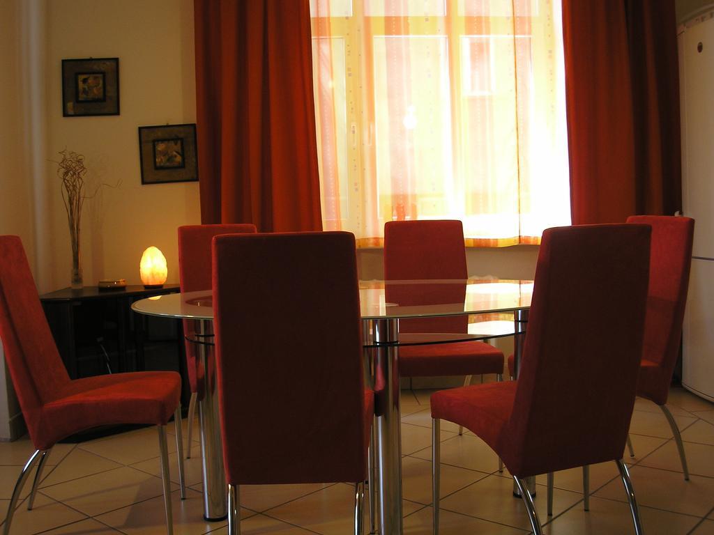 ברטיסלאבה Apartment Riverside - River View חדר תמונה