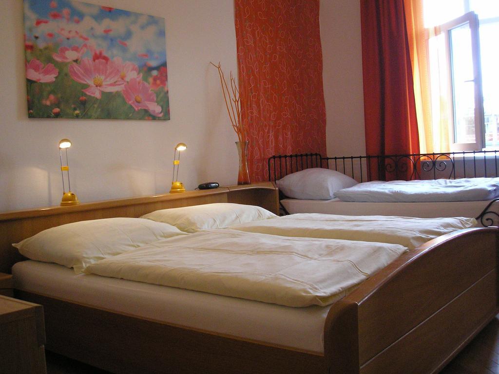 ברטיסלאבה Apartment Riverside - River View חדר תמונה