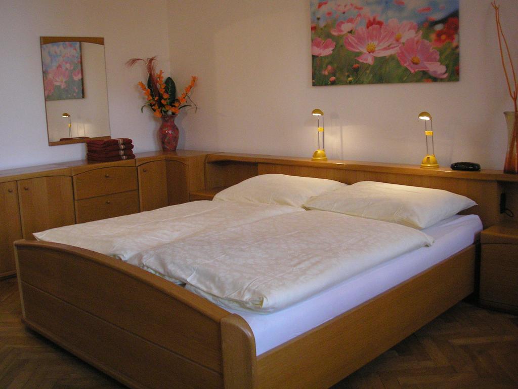 ברטיסלאבה Apartment Riverside - River View חדר תמונה