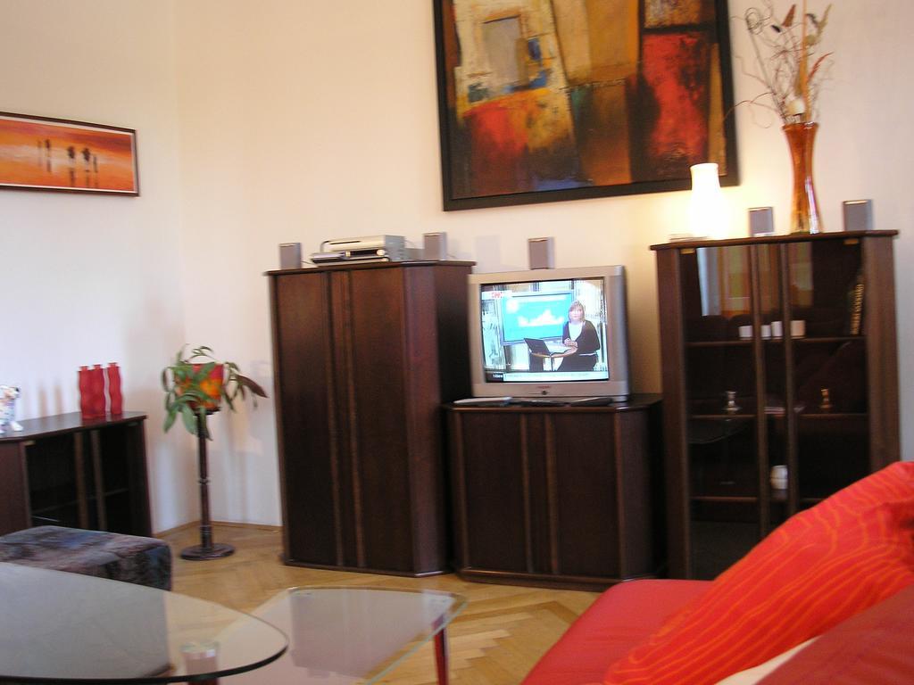 ברטיסלאבה Apartment Riverside - River View חדר תמונה