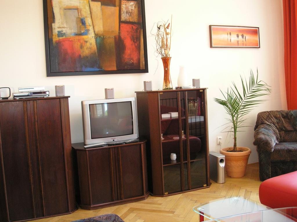 ברטיסלאבה Apartment Riverside - River View חדר תמונה